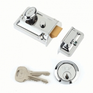Yale P-77-CH-CH-60 Traditional Nightlatch Chrome £23.99