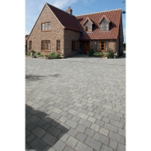 Marshalls Drivesett Tegula Pennant Grey 160 x 160 x 50mm Blo