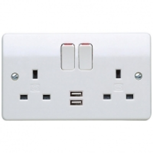 MK Double Switched Socket with Dual USB