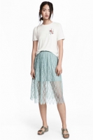 HM   Lace skirt
