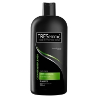 Wilko  Tresemme Deep Cleansing Shampoo 900ml