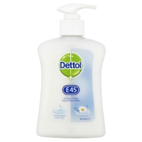 Wilko  Dettol E45 Liquid Hand Wash 250ml Camomile Antibacterial