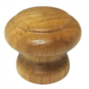 Wickes  Wickes Oak Knob Varnished Oak 33mm 4 Pack