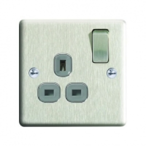Wickes 13A Switched Socket 1 Gang Brushed Raised Plate £7.49