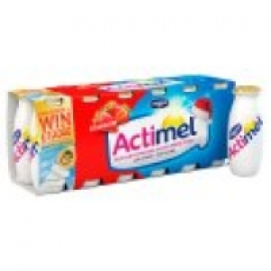 Strawberry Yogurt Drinks £2.00