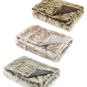 Aldi  Kirkton House Faux Fur Throw