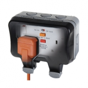 Masterplug IP66 13A Switched Socket RCD WP22RCD