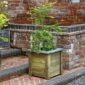 Forest Garden Cambridge Planter 50 x 50
