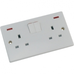 Schneider Ultimate 13AMP Switched Socket & Neon 2 Gang £3.00