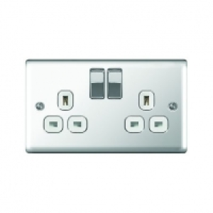 Wickes 13A Switched Socket 2 Gang Polished Silver Raised Pla