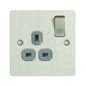 Wickes 13A Switched Socket 1 Gang Brushed Ultra Flat Plate