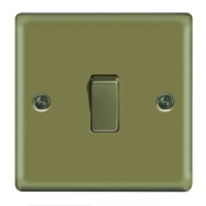 10AX Light Switch 1 Gang 2 Way Pearl Nickel Raised Plate £5.49
