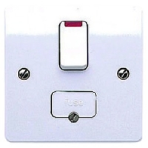MK Logic Plus Connection Unit with Neon £7.47